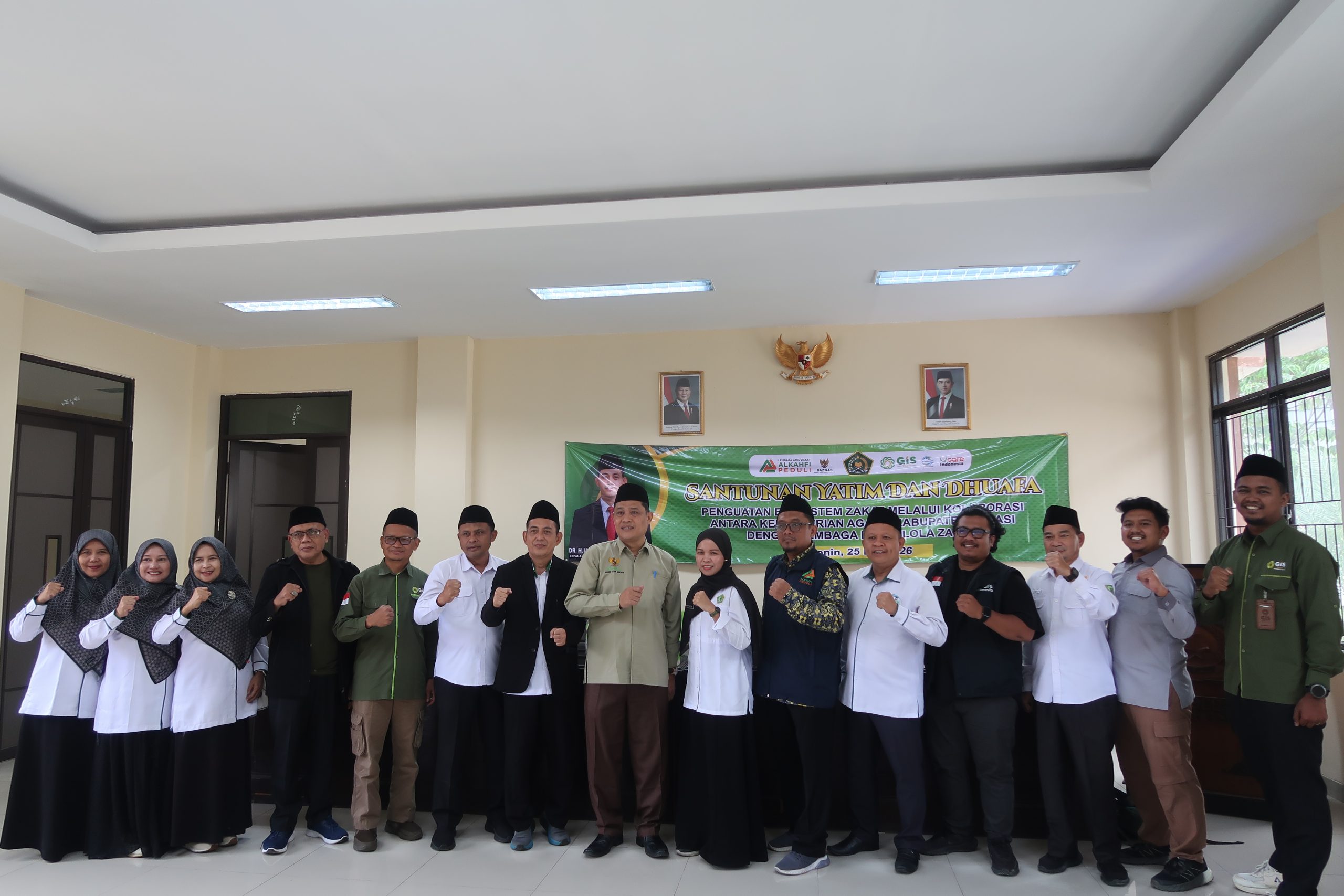 Sinergi Kebaikan: Kemenag Kabupaten Bekasi dan Lembaga Zakat Perkuat Ekosistem Lewat Santunan Yatim & Dhuafa
